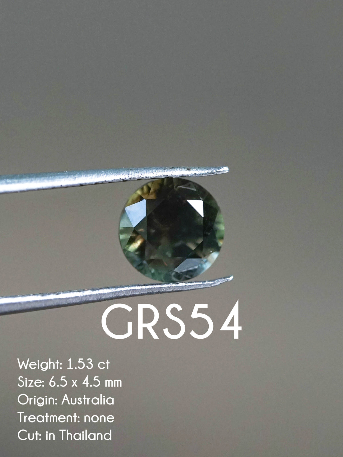 Custom Green Sapphire Engagement Ring in Gold