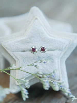 Garnet Flower Stud Earrings in Sterling Silver