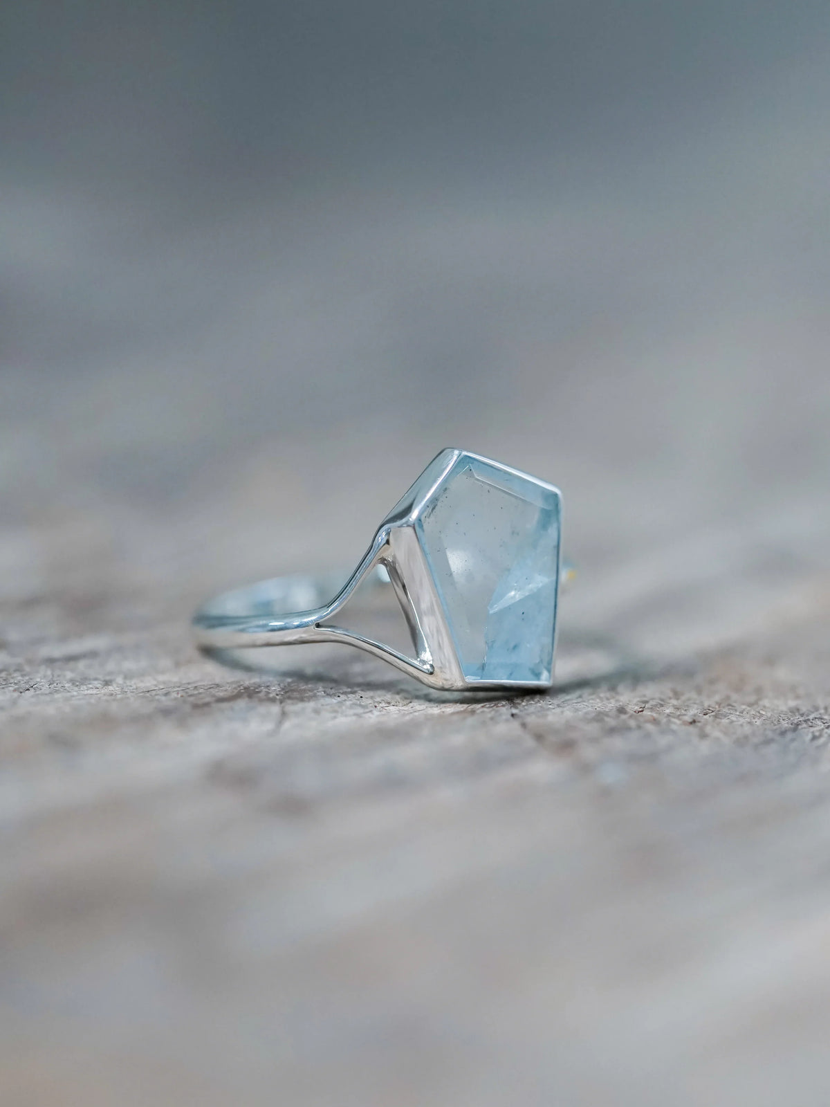 Geo Cut Aquamarine Ring in Silver