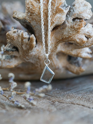 Geometric Aquamarine Necklace
