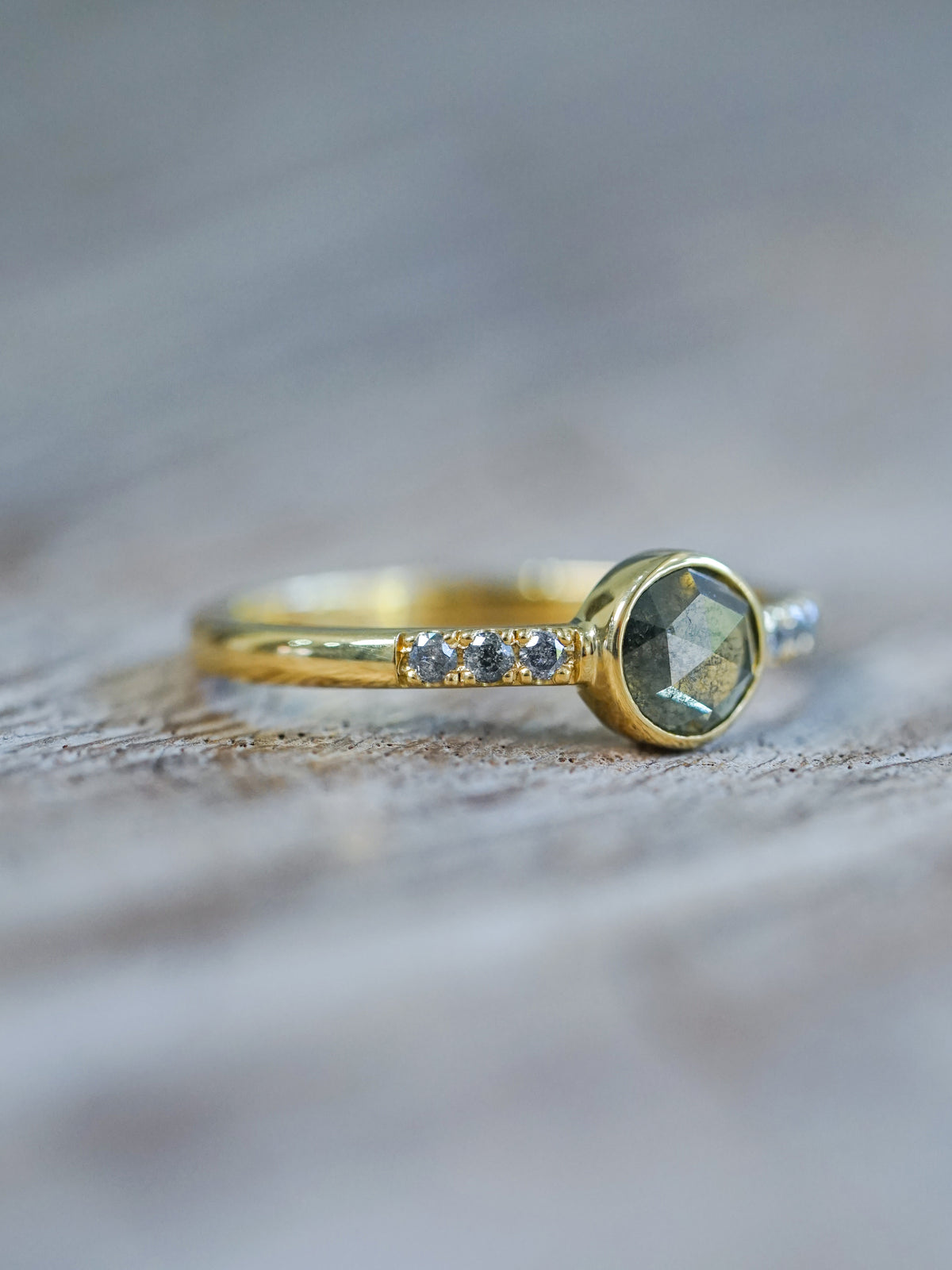 Green Diamond Ring in Gold - Gardens of the Sun | Ethical Jewelry
