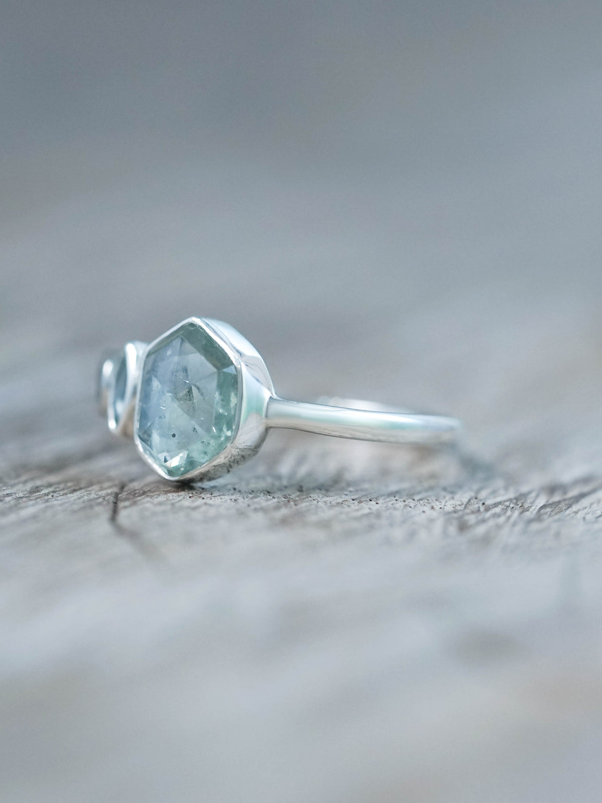 Green Montana Sapphire Ring