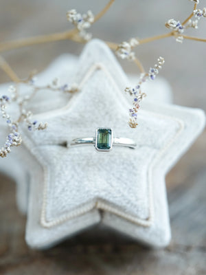 Green Parti Sapphire Engagement Ring in Sterling Silver