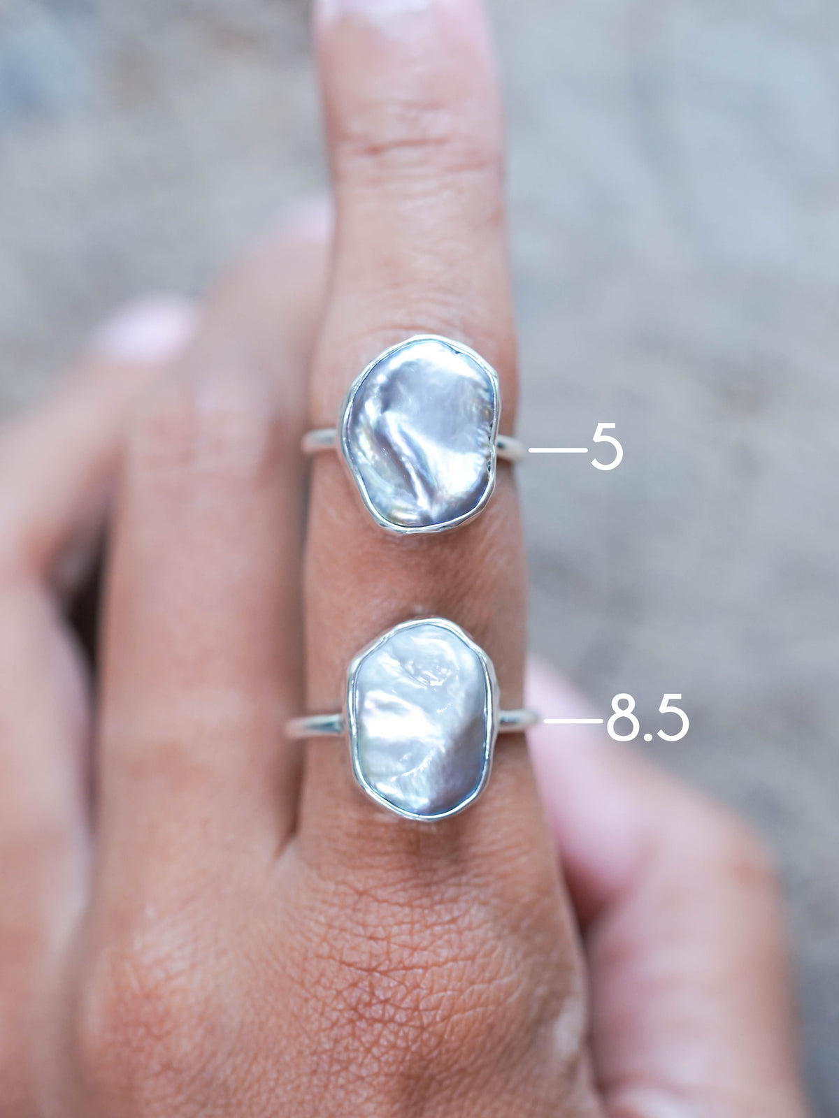 Hammered Grey Pearl Rings in silver