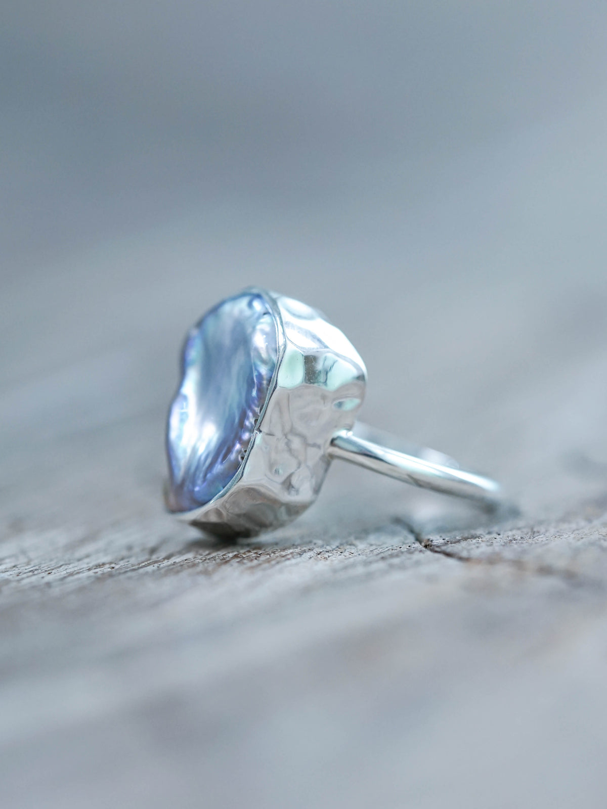 Hammered Keshi Pearl Ring in silver