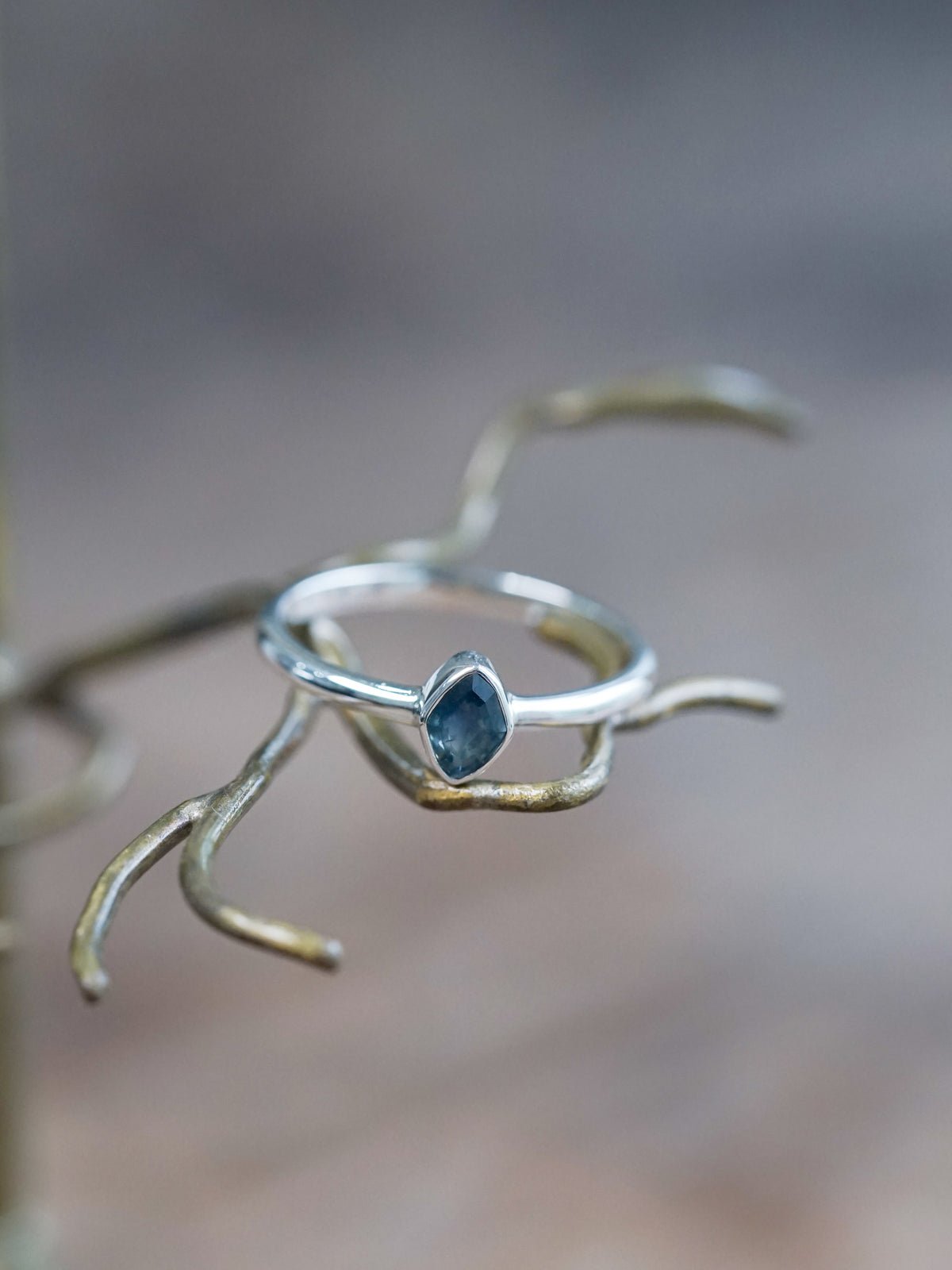 Kite Blue Sapphire Ring - size 6.5