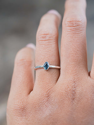 Kite Blue Sapphire Ring - size 6.5