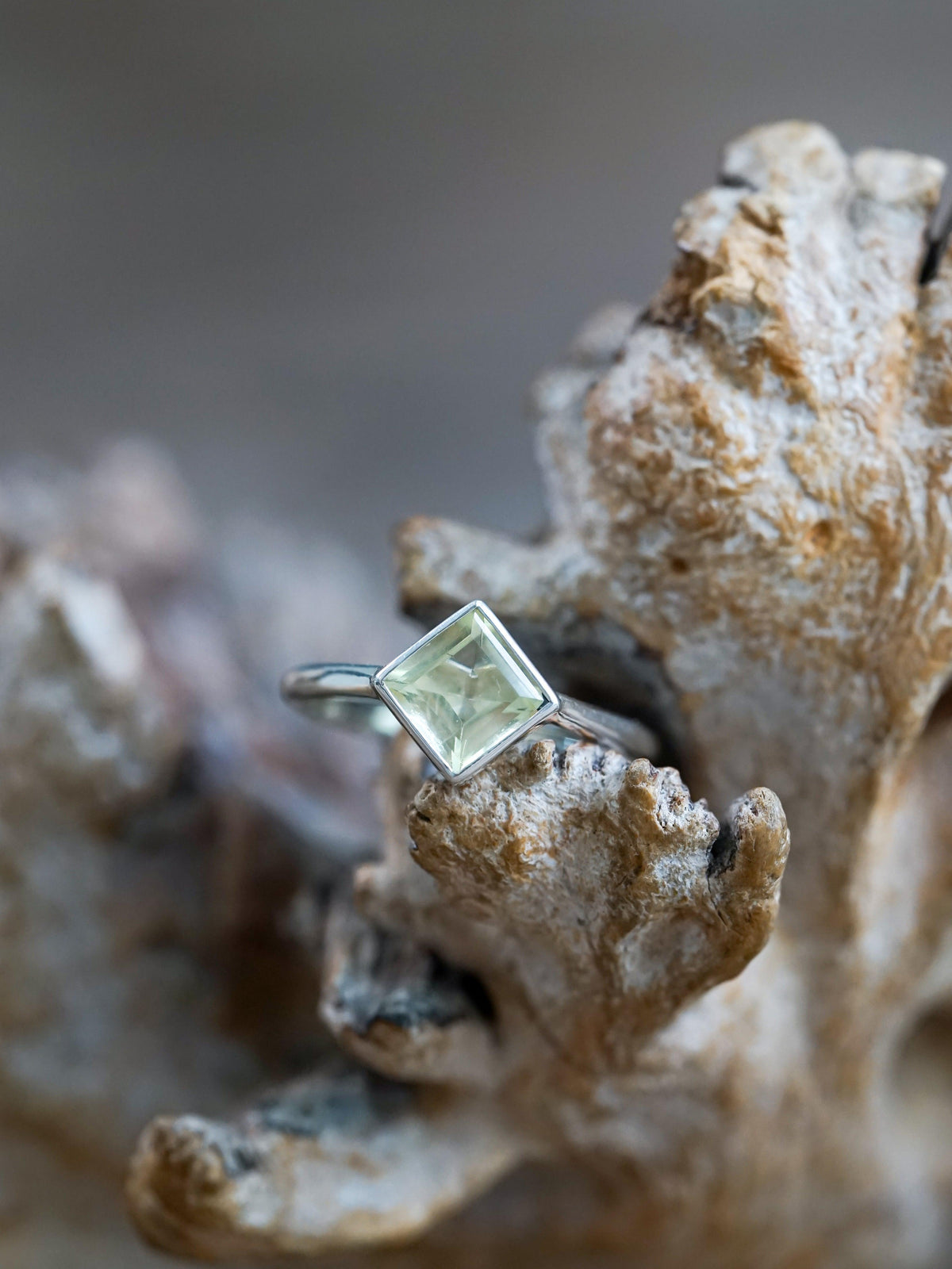 Kite Citrine Ring - Gardens of the Sun | Ethical Jewelry