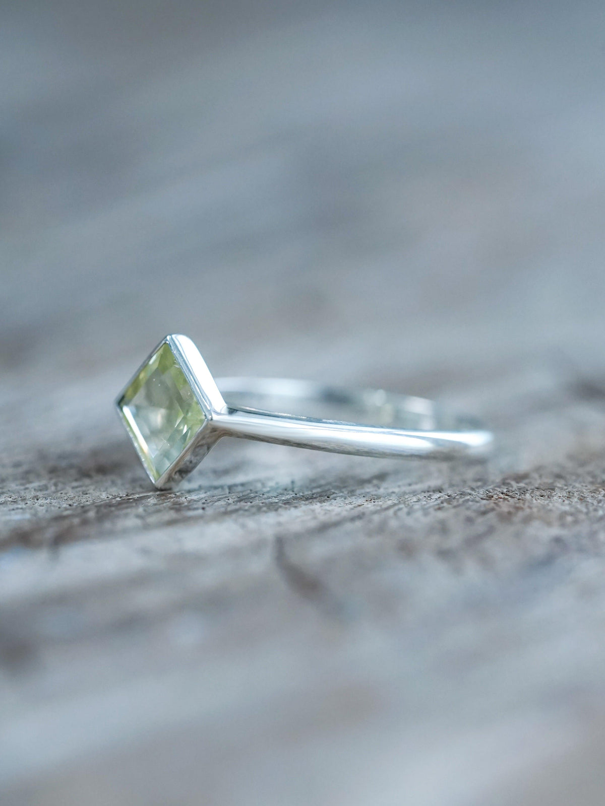 Kite Citrine Ring - Gardens of the Sun | Ethical Jewelry