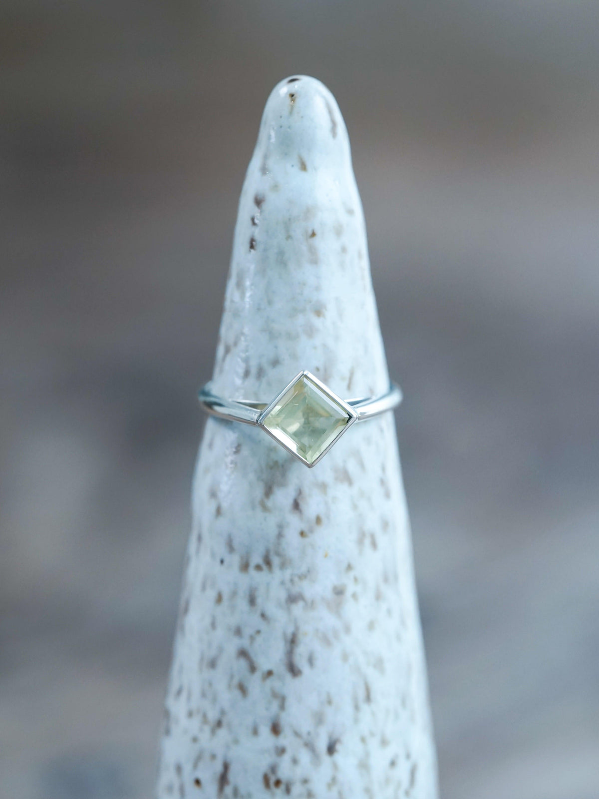 Kite Citrine Ring - Gardens of the Sun | Ethical Jewelry