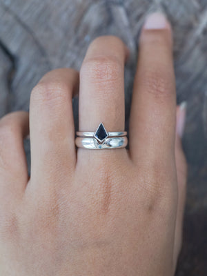 Kite Sapphire and Blue Diamond Ring Set - Gardens of the Sun | Ethical Jewelry