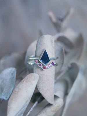 Kite Sapphire and Garnet Ring Set - Gardens of the Sun | Ethical Jewelry