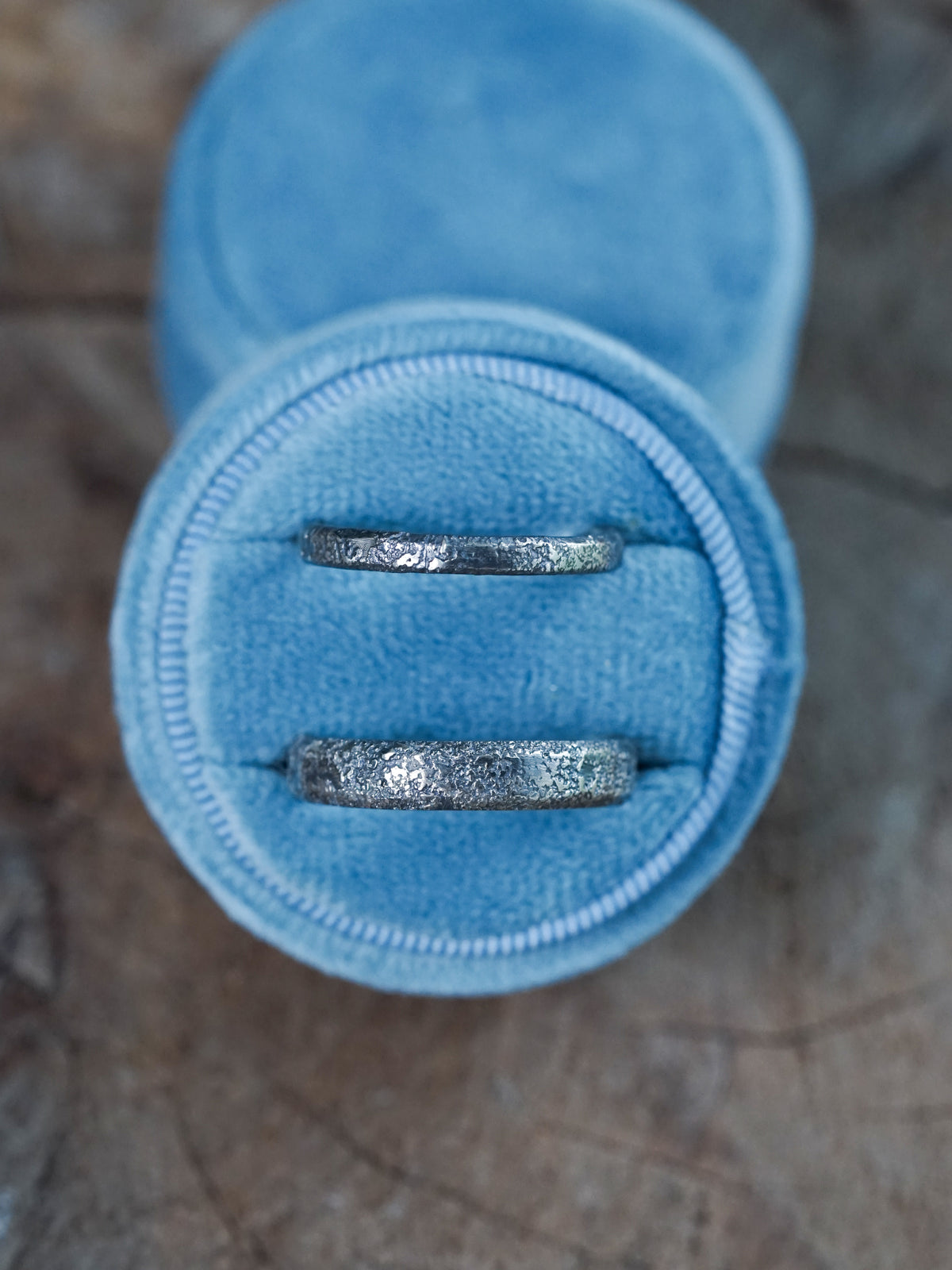 Shadow Wedding Ring in Silver