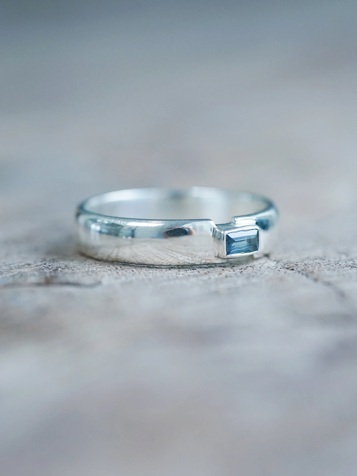 Men’s Blue Sapphire Engagement Ring