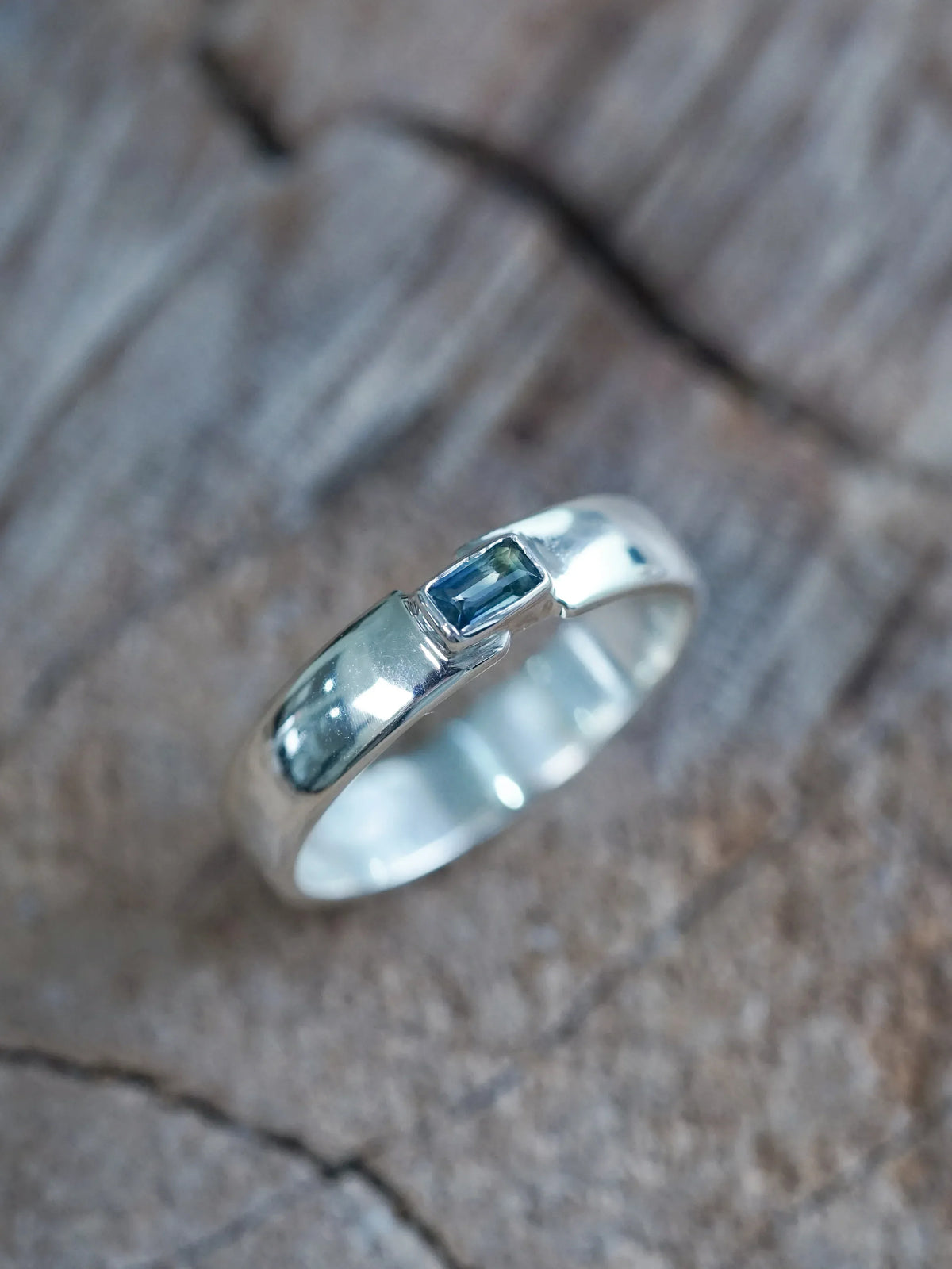 Men’s Blue Sapphire Engagement Ring or Wedding Band