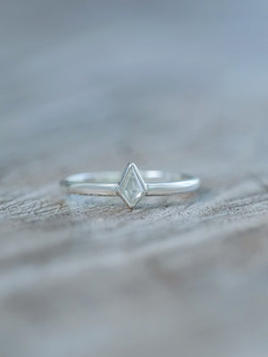 Mini Kite Diamond Ring - Gardens of the Sun | Ethical Jewelry