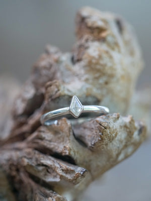 Mini Kite Diamond Ring - Gardens of the Sun | Ethical Jewelry