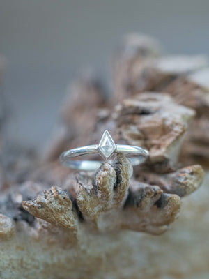 Mini Kite Diamond Ring - Gardens of the Sun | Ethical Jewelry