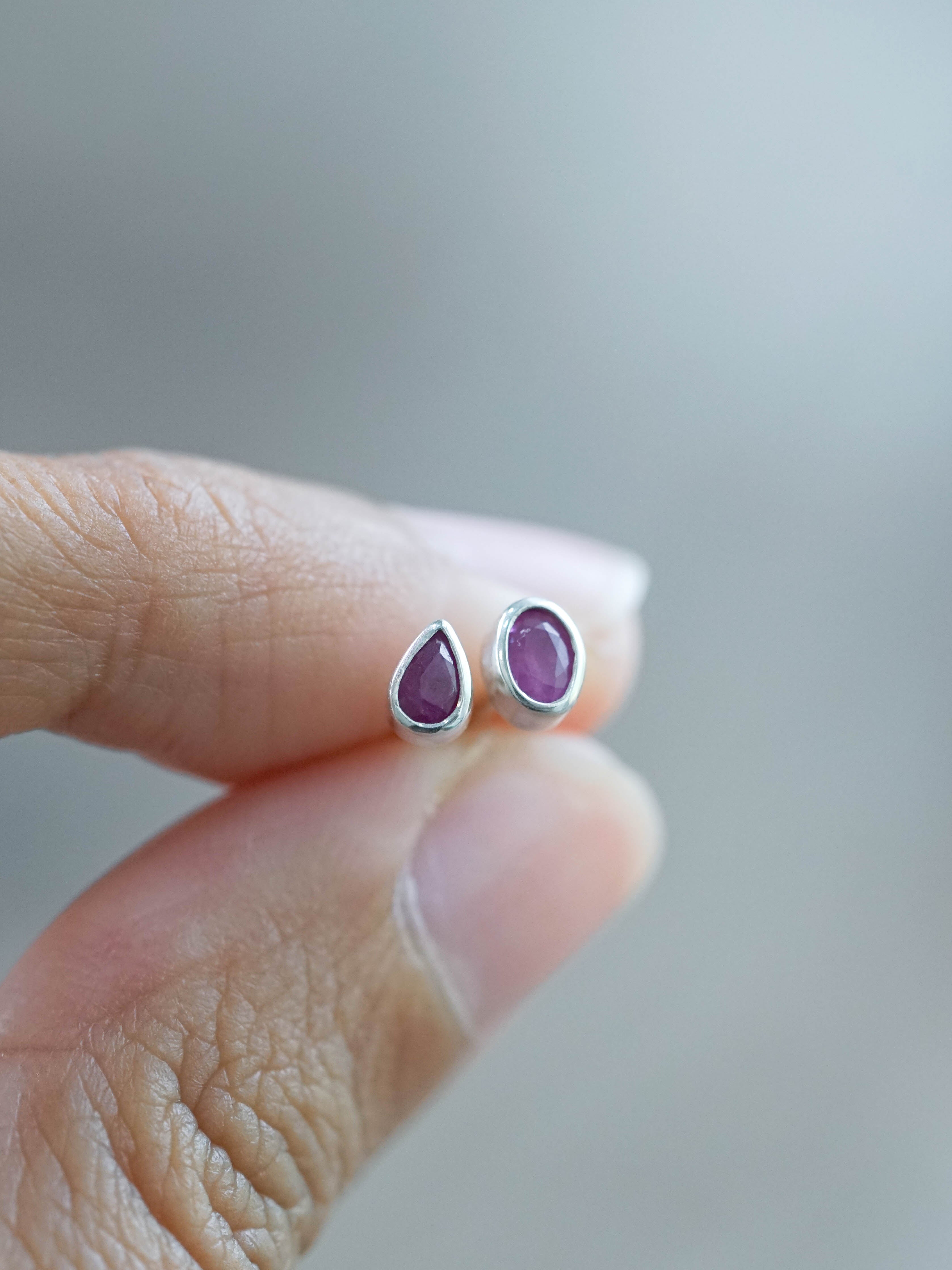 Sterling Silver Mismatched Ruby Stud Earrings - Gardens of