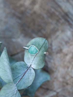 Open Emerald Leaf Ring