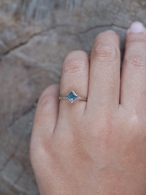 Open Bezel Blue Sapphire Ring