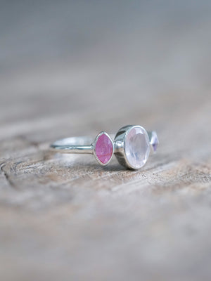 Oval Rose Quartz and Sapphire Ring - size 7 & 8