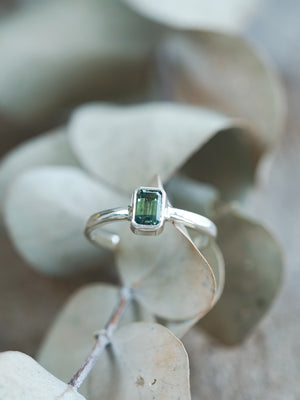 Parti Sapphire Ring