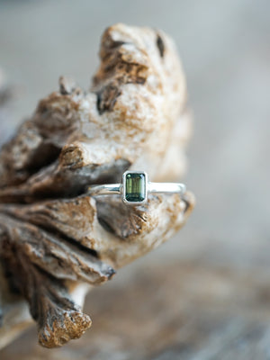Parti Sapphire Ring