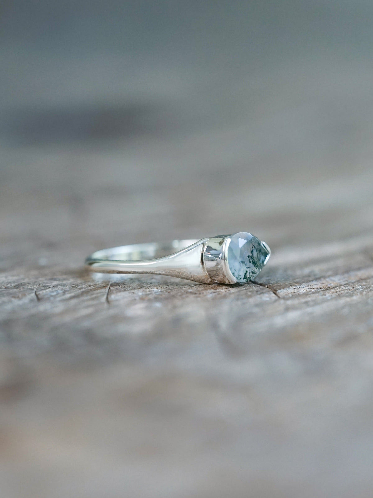 Pear Moss Agate Ring