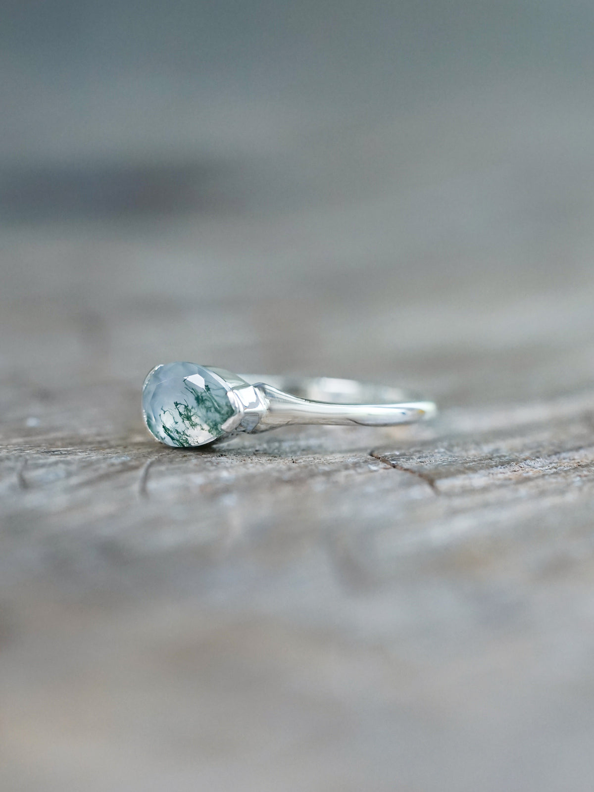 Pear Moss Agate Ring