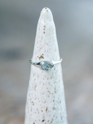 Pear Moss Agate Ring