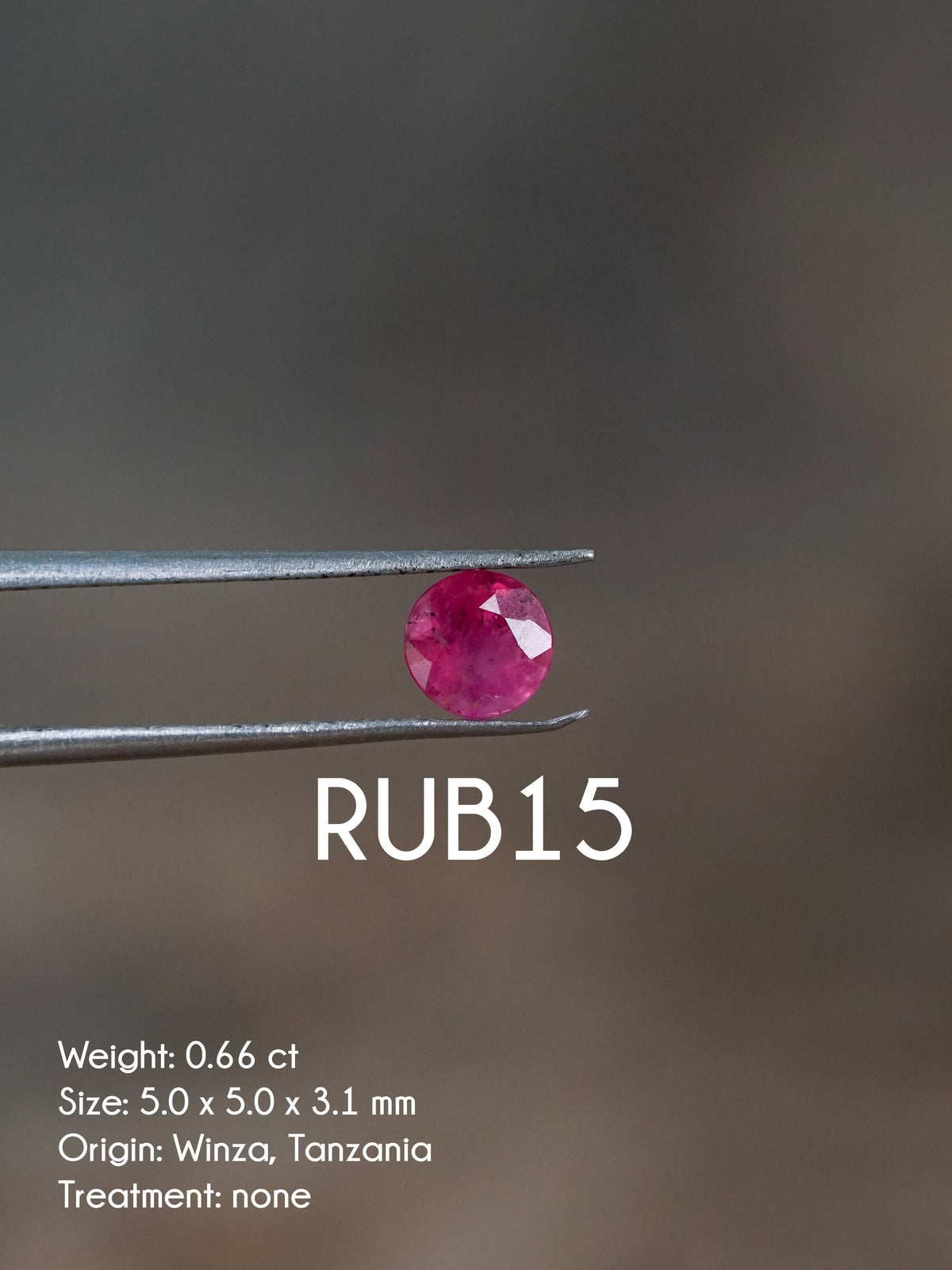 Custom Ruby Ring in Gold