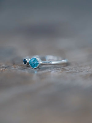 Apatite and Blue Sapphire Ring - Size 8.5