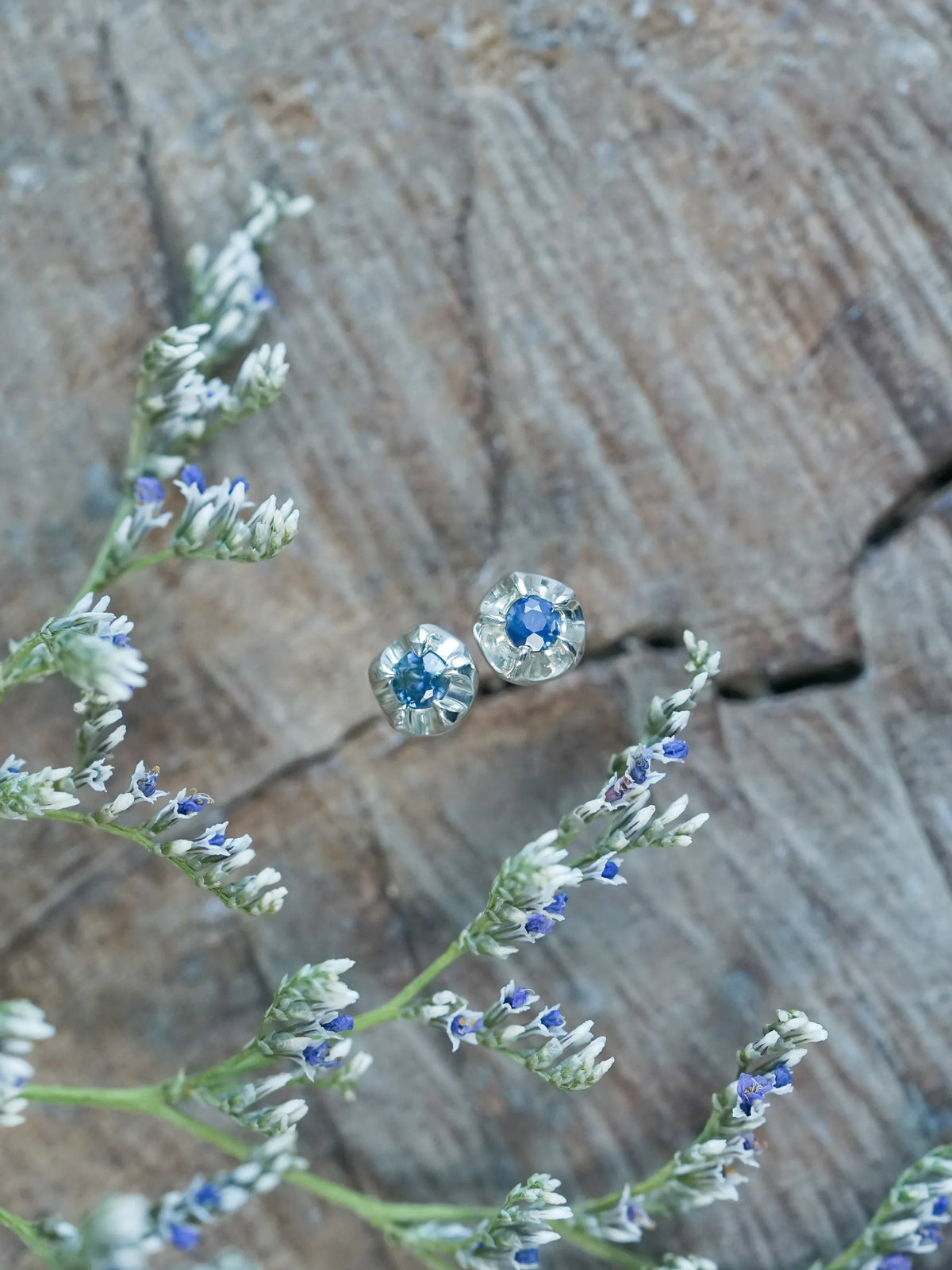 Real Blue Sapphire Flower Earrings Studs