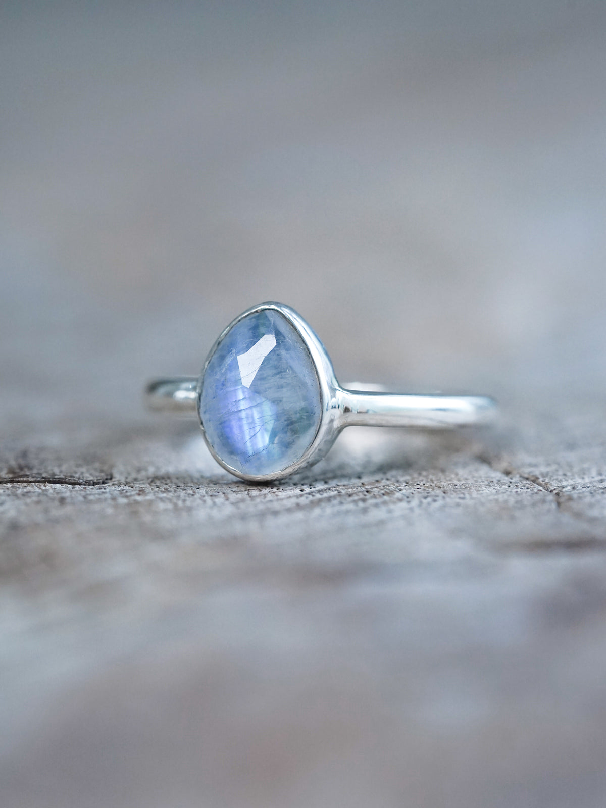 Rose Cut Moonstone Ring in Silver