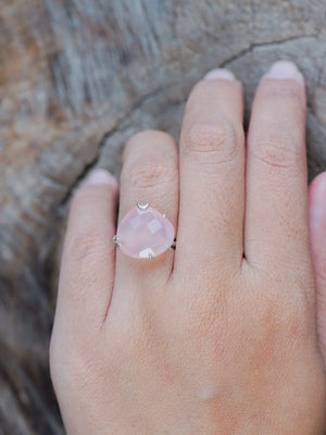 Rose Quartz Ring