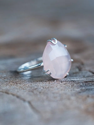 Rose Quartz Ring