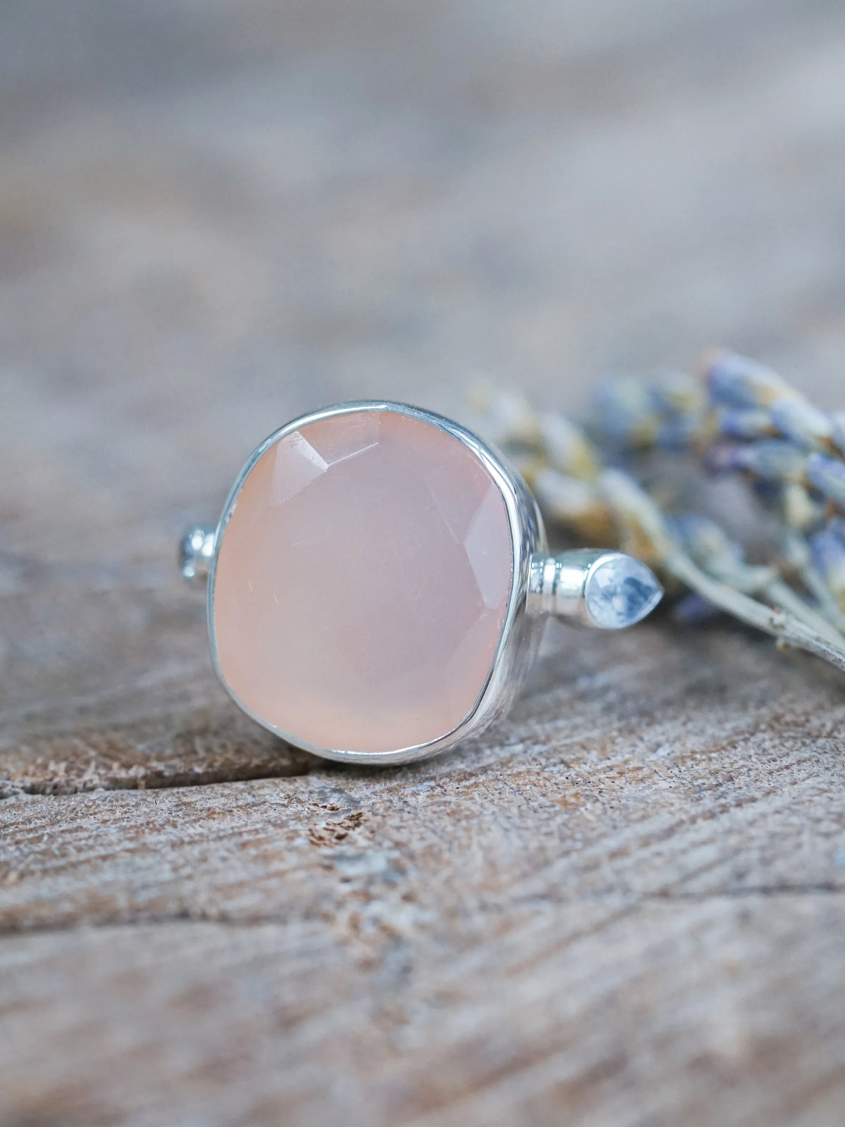 Rose Quartz and Moonstone Ring