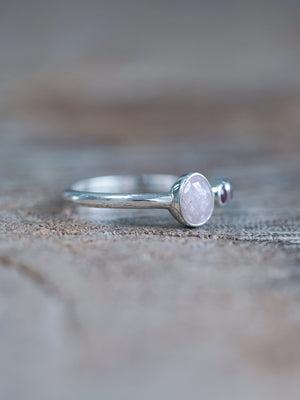 Rose Cut Sapphire and Garnet Ring - size 4.5