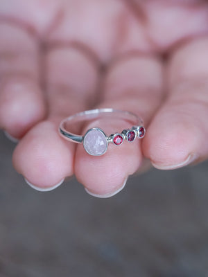 Rose Cut Sapphire and Garnet Ring - size 4.5