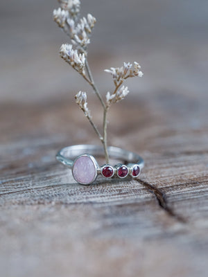 Rose Cut Sapphire and Garnet Ring - size 4.5