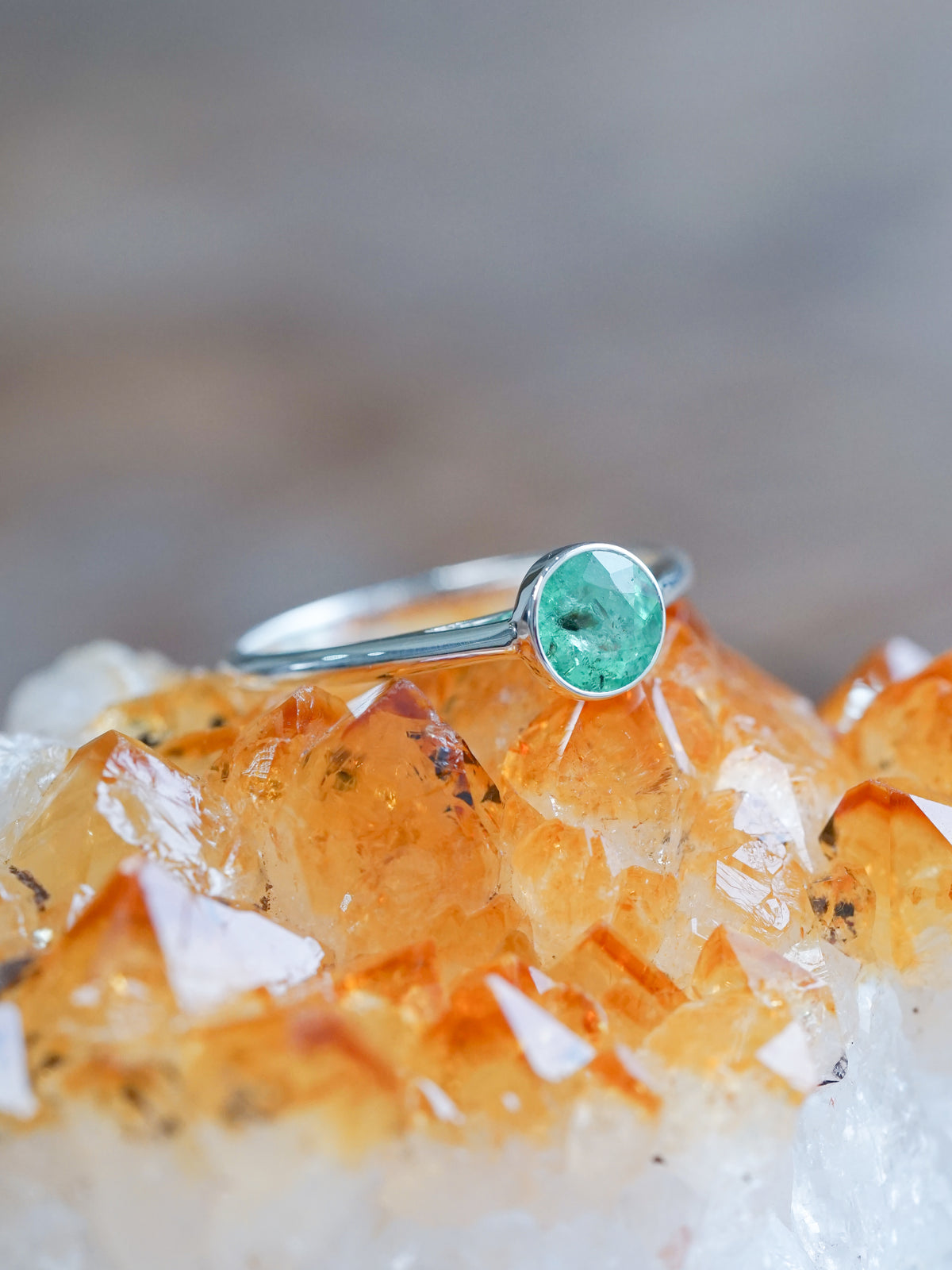 Round Emerald Ring - size 8