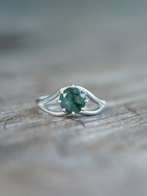 Round Moss Agate Ring