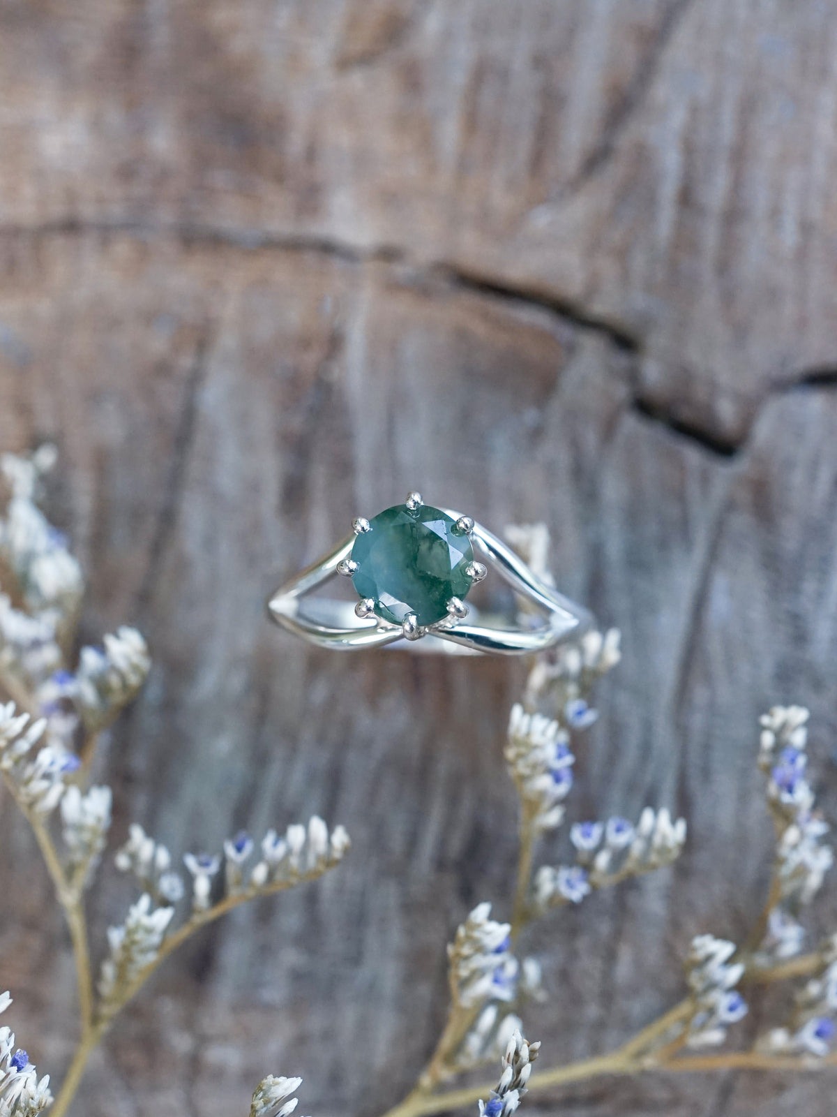 Round Moss Agate Ring