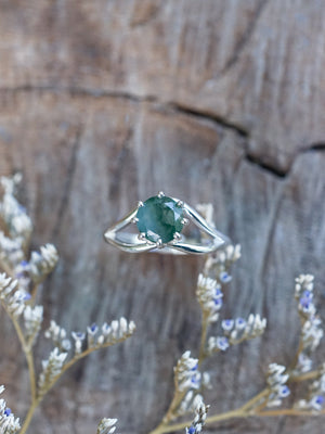Round Moss Agate Ring
