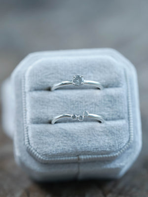 Round Brilliant Diamond Ring Set in Silver