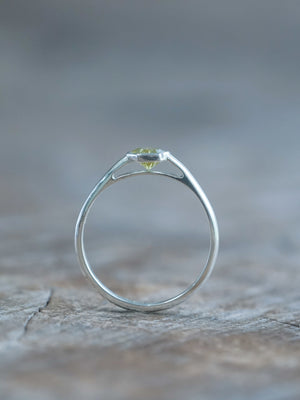 Golden Beryl Ring - Gardens of the Sun | Ethical Jewelry