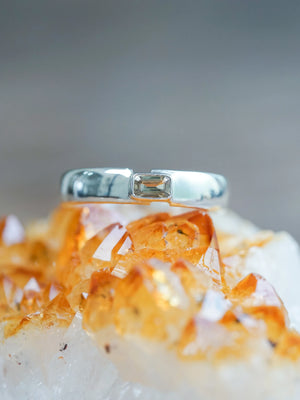 Men’s Sapphire Ring with Baguette Cut Sapphire