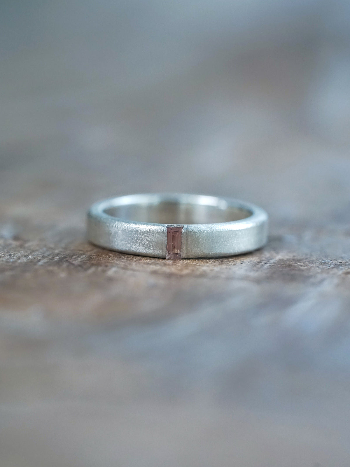 Sapphire Rift Ring in sterling silver for men and women