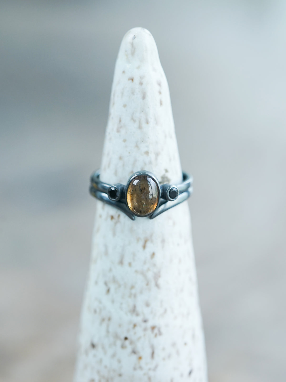Sapphire and Black Spinel Ring Set